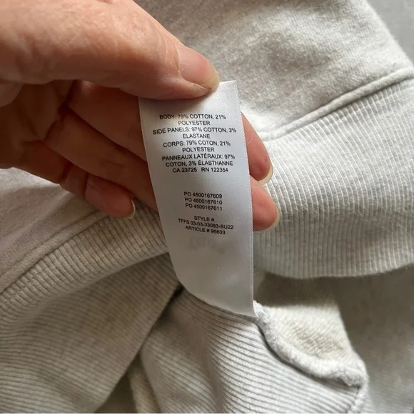 TNA Aritzia Terry Fleece Boyfriend Hoodie Sz L - Picture 8 of 8